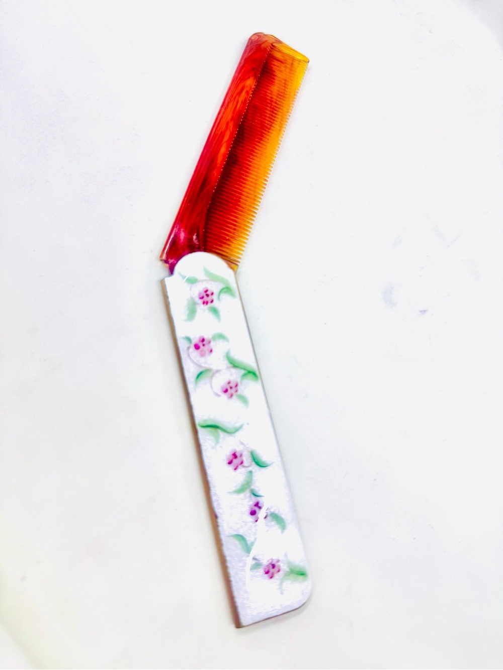 1950s Vintage Folding Floral Folding Tortoiseshell Comb